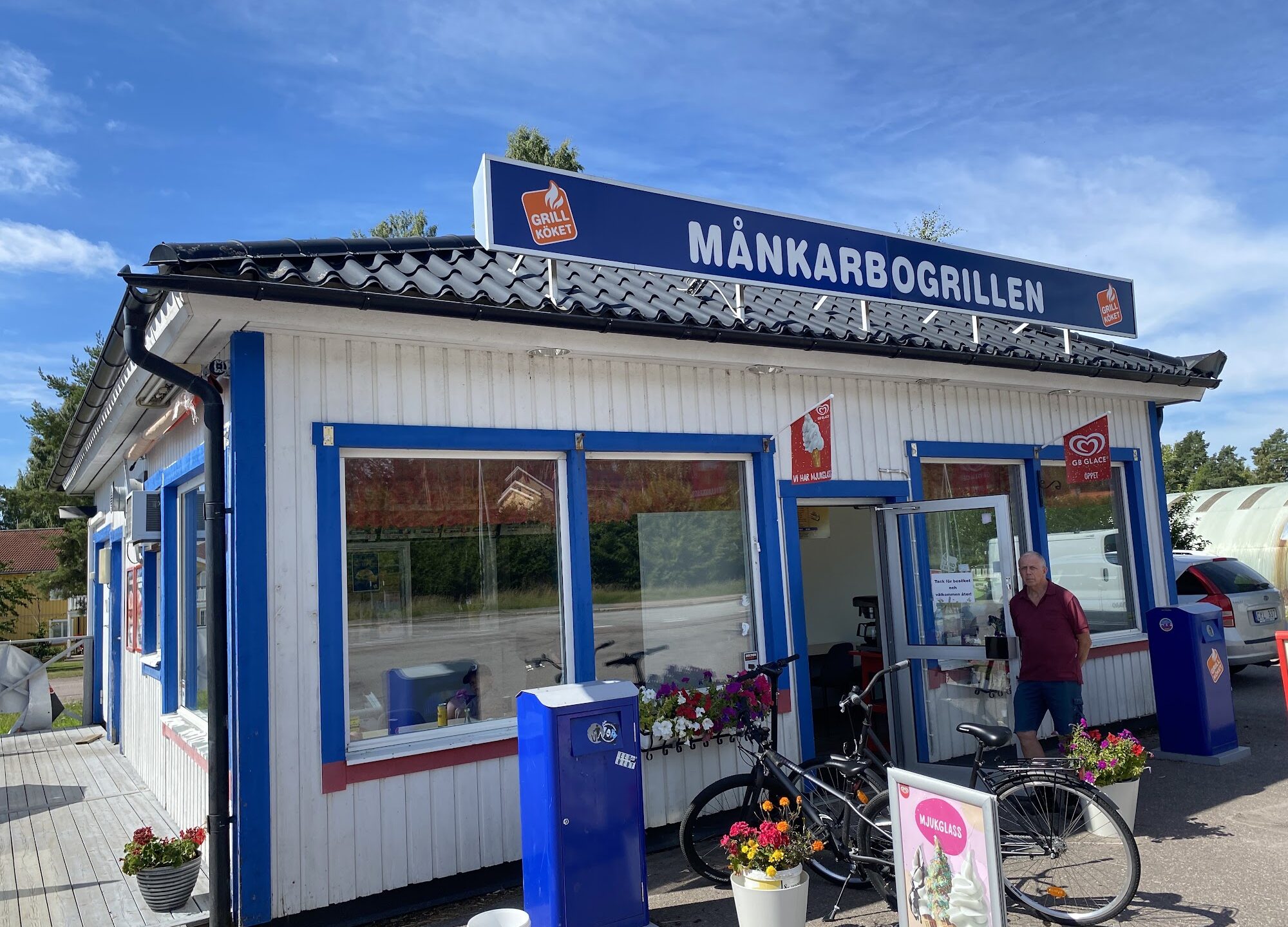 Månkarbo Grill & Pizza — klassisk vägstopp med långa rötter